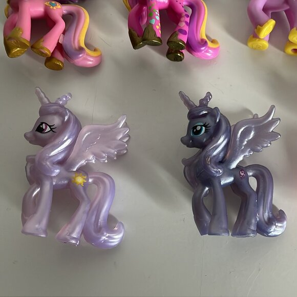 7 My Little Pony G4 Princess Luna Celestia Cadance Twilight Mini MLP Blind Bag - Picture 7 of 16